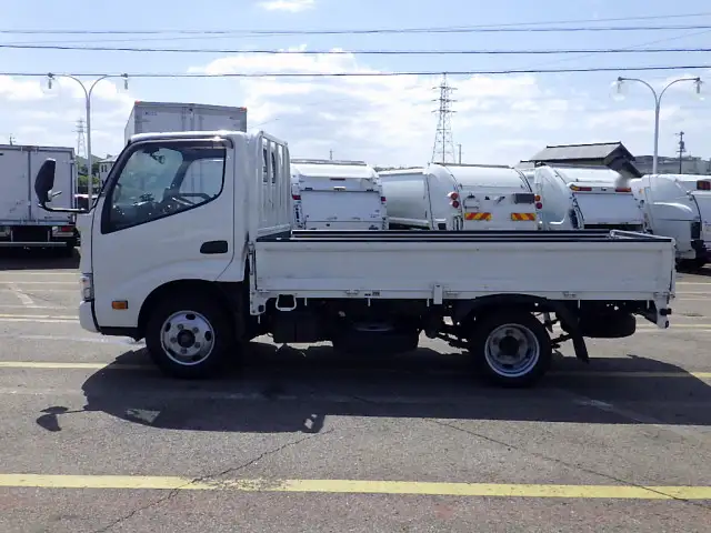 トヨタ トヨエース 小型 平ボディ 2RG-XZC605 H31/R1の中古トラック画像4