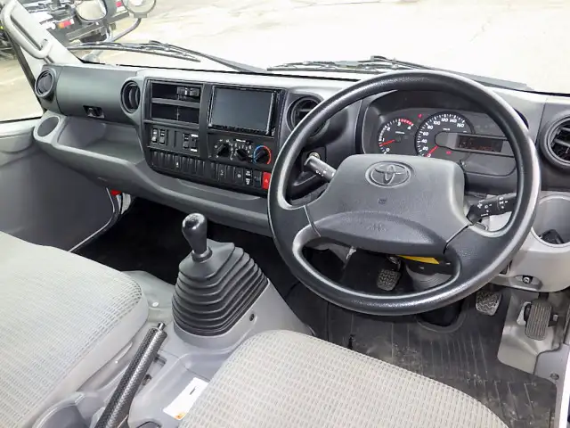 トヨタ トヨエース 小型 ウイング TKG-XZU720 H31/R1の中古トラック画像12
