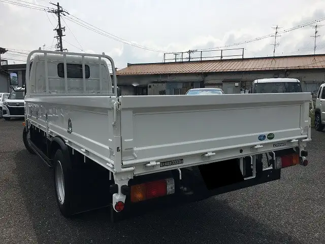 トヨタ ダイナ 小型 平ボディ 2RG-XZU655 R3の中古トラック画像5