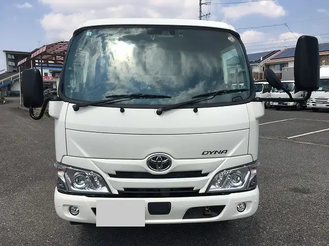 トヨタ ダイナ 小型 平ボディ 2RG-XZU655 R3の中古トラック画像2