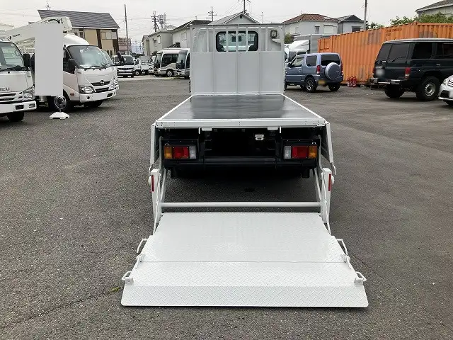 いすゞ エルフ 小型 平ボディ パワーゲート 床鉄板の中古トラック画像7