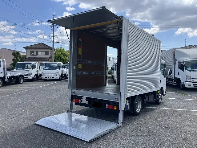 日産 アトラス 小型 アルミバン パワーゲート サイドドアの中古トラック画像6