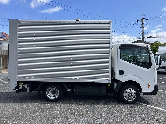 日産 アトラス 小型 アルミバン パワーゲート サイドドアの中古トラック画像3