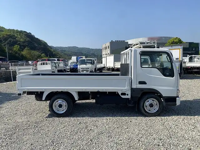 マツダ タイタン 小型 平ボディ KR-SYF6L H17の中古トラック画像3