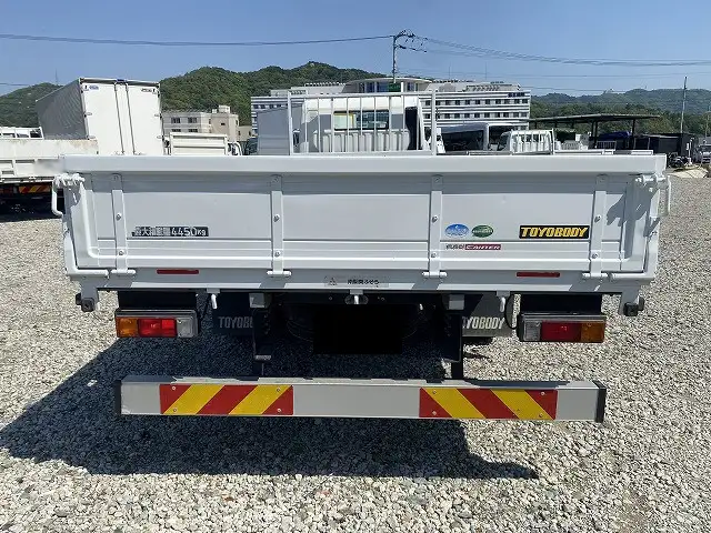三菱 キャンター 小型 平ボディ TPG-FED90 H28の中古トラック画像4