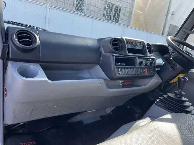トヨタ ダイナ 小型 平ボディ LDF-KDY281 H29の中古トラック画像14