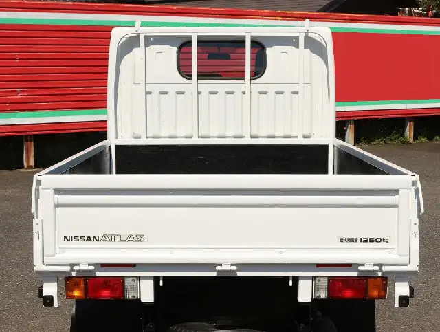 日産 アトラス 小型 平ボディ Wキャブ CBF-SQ2F24の中古トラック画像4