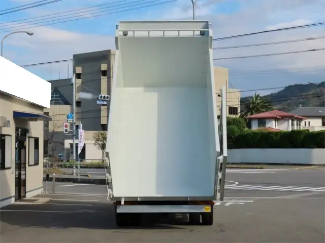 三菱 ファイター 中型/増トン ダンプ 土砂禁 ベッドの中古トラック画像7