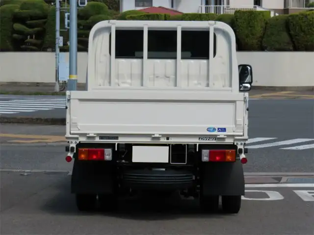 トヨタ ダイナ 小型 平ボディ Wキャブ 2KG-XZU605の中古トラック画像5