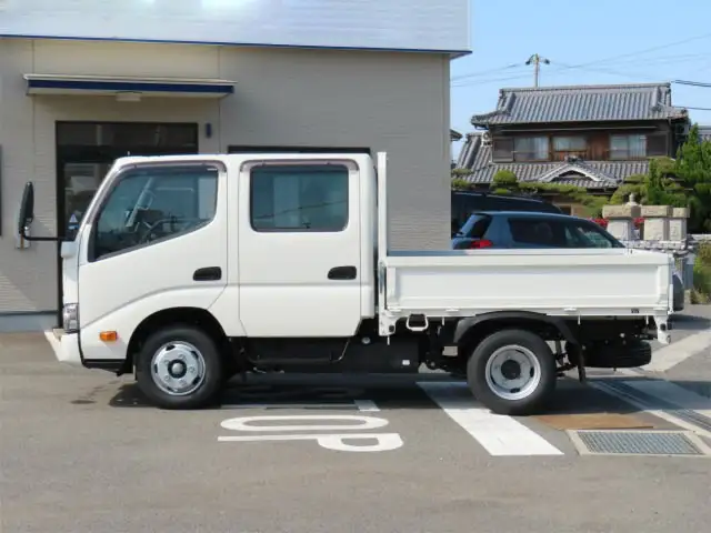 トヨタ ダイナ 小型 平ボディ Wキャブ 2KG-XZU605の中古トラック画像6