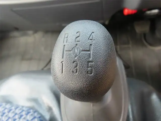 日産 アトラス 小型 平ボディ 2RG-AHR88A R5の中古トラック画像13