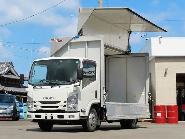 いすゞ エルフ 小型 ウイング 2RG-NMR88N R2の中古トラック画像1
