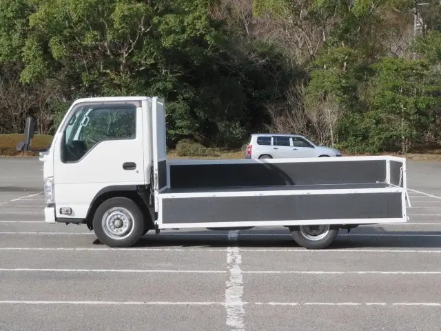 マツダ タイタン 小型 平ボディ 2RG-LHR88A H31/R1の中古トラック画像6