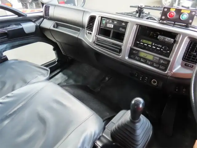 日野 レンジャー 中型/増トン パッカー車 プレス式 ベッドの中古トラック画像14