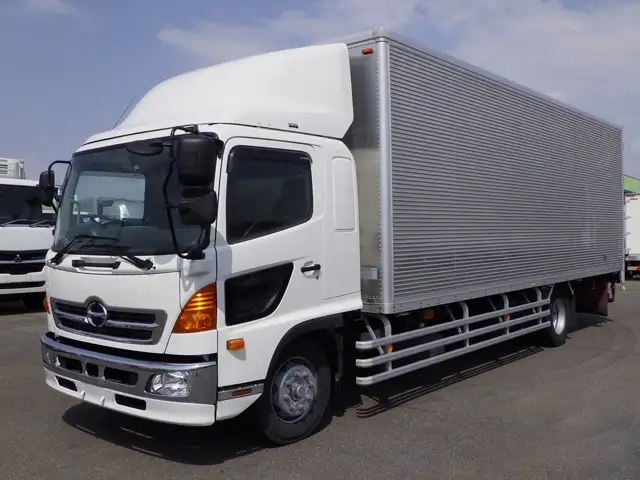 日野 レンジャー 中型/増トン アルミバン エアサス ベッド｜画像1
