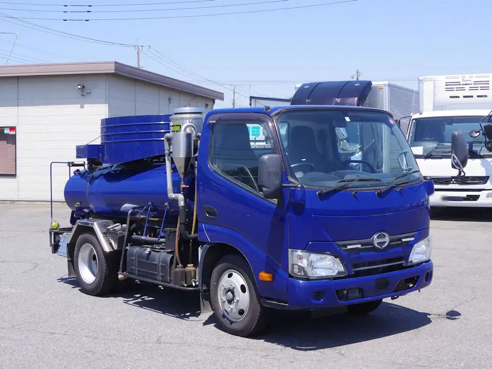 日野 デュトロ 小型 タンク車 バキューム TKG-XZU605Mの中古トラック画像2