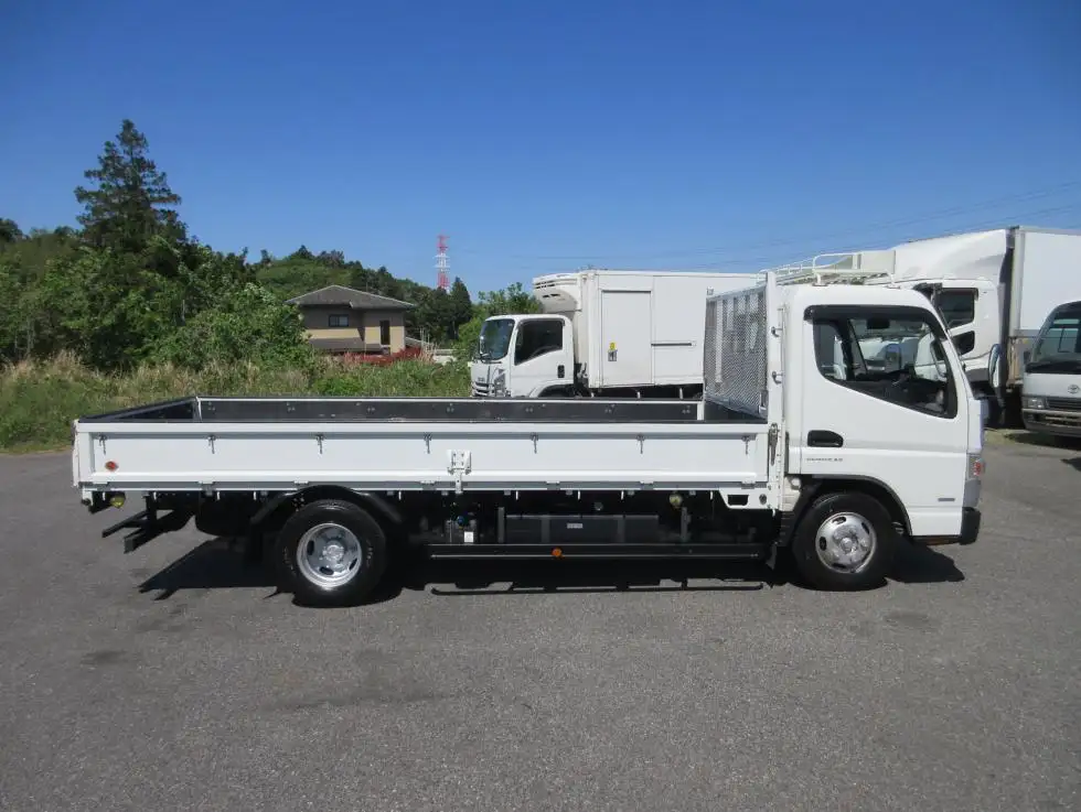 三菱 キャンター 小型 平ボディ 2RG-FEA20 R2の中古トラック画像3