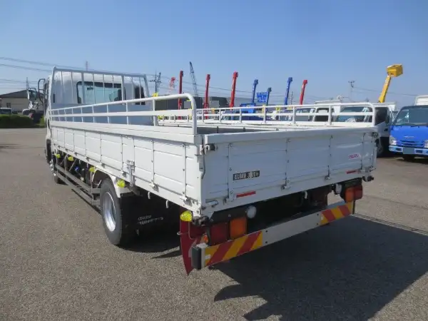 いすゞ フォワード 中型/増トン 平ボディ 床鉄板 2RG-FRR90S1の中古トラック画像7