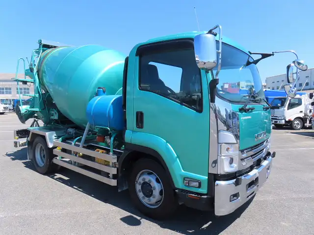 いすゞ フォワード 中型/増トン ミキサー・ポンプ 2PG-FTR90U2 R5の中古トラック画像2