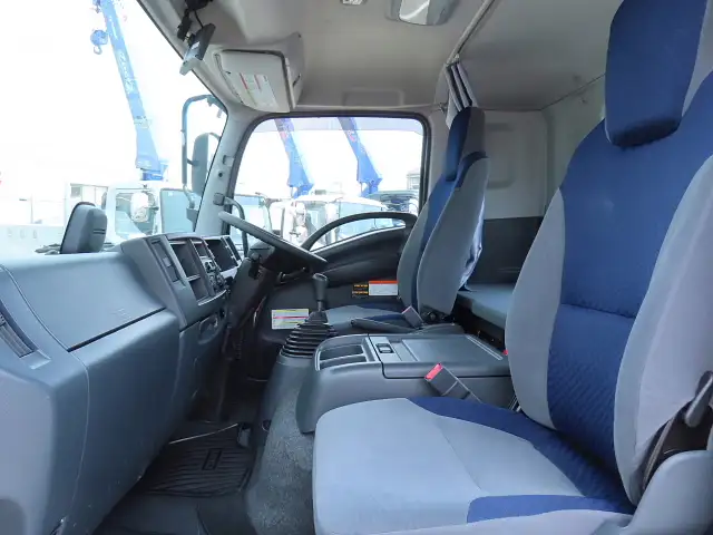 いすゞ フォワード 中型/増トン 車両重機運搬 ラジコン ウインチの中古トラック画像12