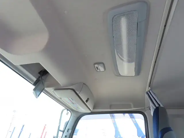いすゞ フォワード 中型/増トン 車両重機運搬 ラジコン ウインチの中古トラック画像15