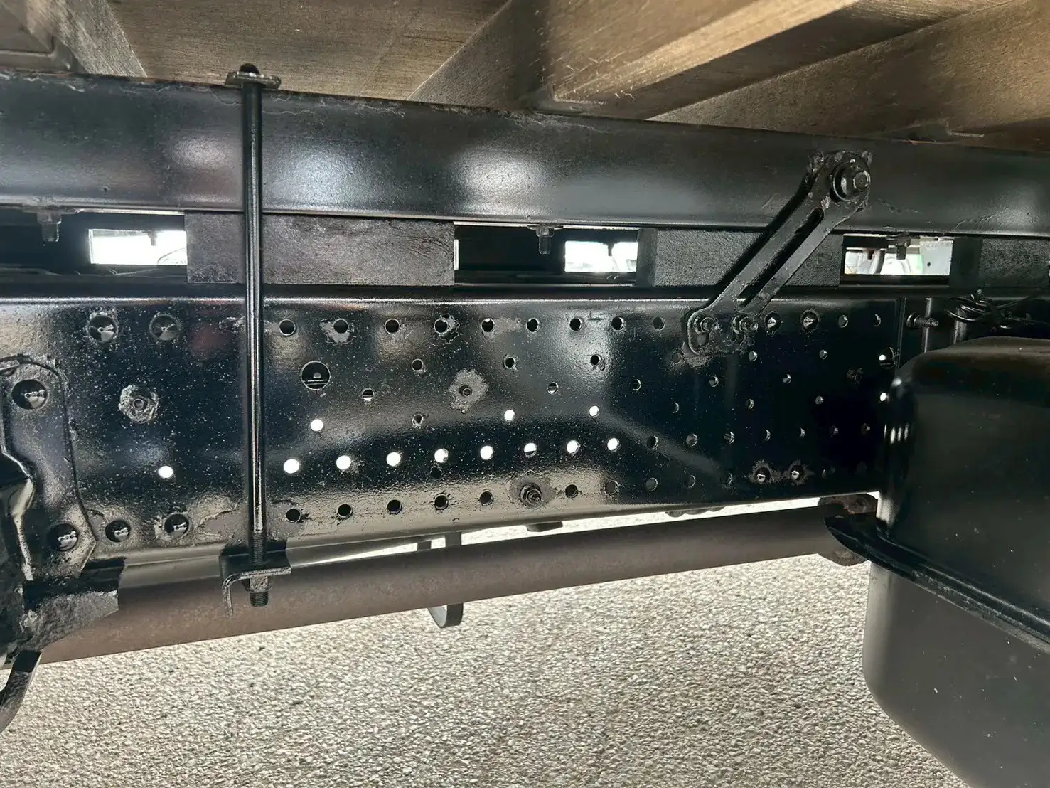 いすゞ エルフ 小型 平ボディ Wキャブ TKG-NPR85ARの中古トラック画像18