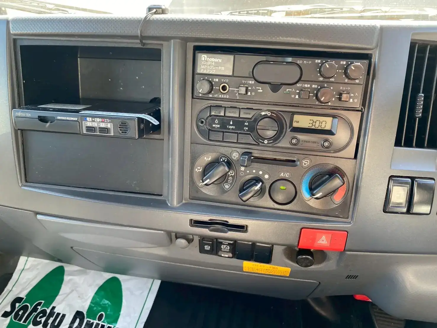 いすゞ エルフ 小型 パッカー車 巻き込み式 回転ダンプ式の中古トラック画像14