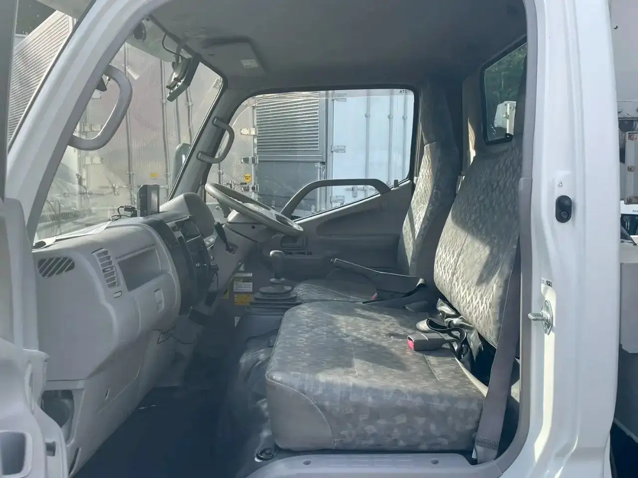 トヨタ トヨエース 小型 高所・建柱車 高所作業車 電工仕様の中古トラック画像12