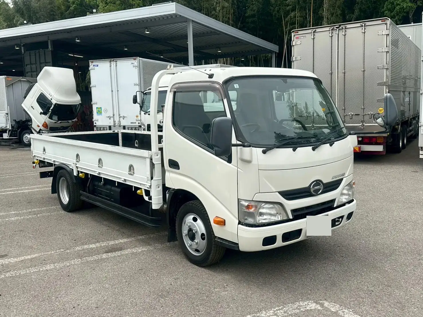 日野 デュトロ 小型 平ボディ TKG-XZC655M H28の中古トラック画像2