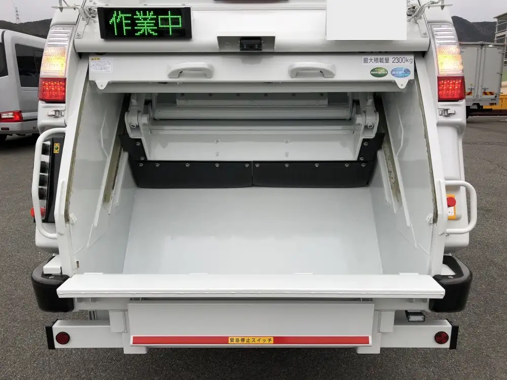 三菱 キャンター 小型 パッカー車 プレス式 2RG-FEAV0の中古トラック画像5