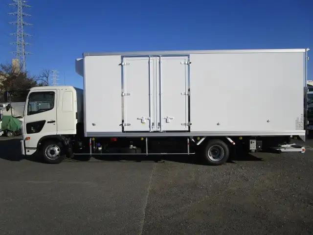 日野 レンジャー 中型/増トン 冷凍冷蔵 低温 パワーゲートの中古トラック画像5