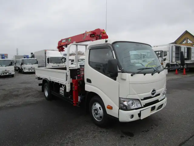 日野 デュトロ 小型 クレーン付 4段 ラジコンの中古トラック画像2