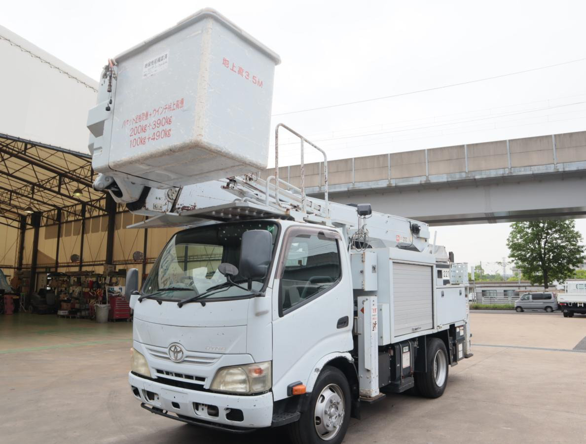 トヨタ ダイナ 小型 高所・建柱車 高所作業車 電工仕様 の中古トラック【車両No.190976】