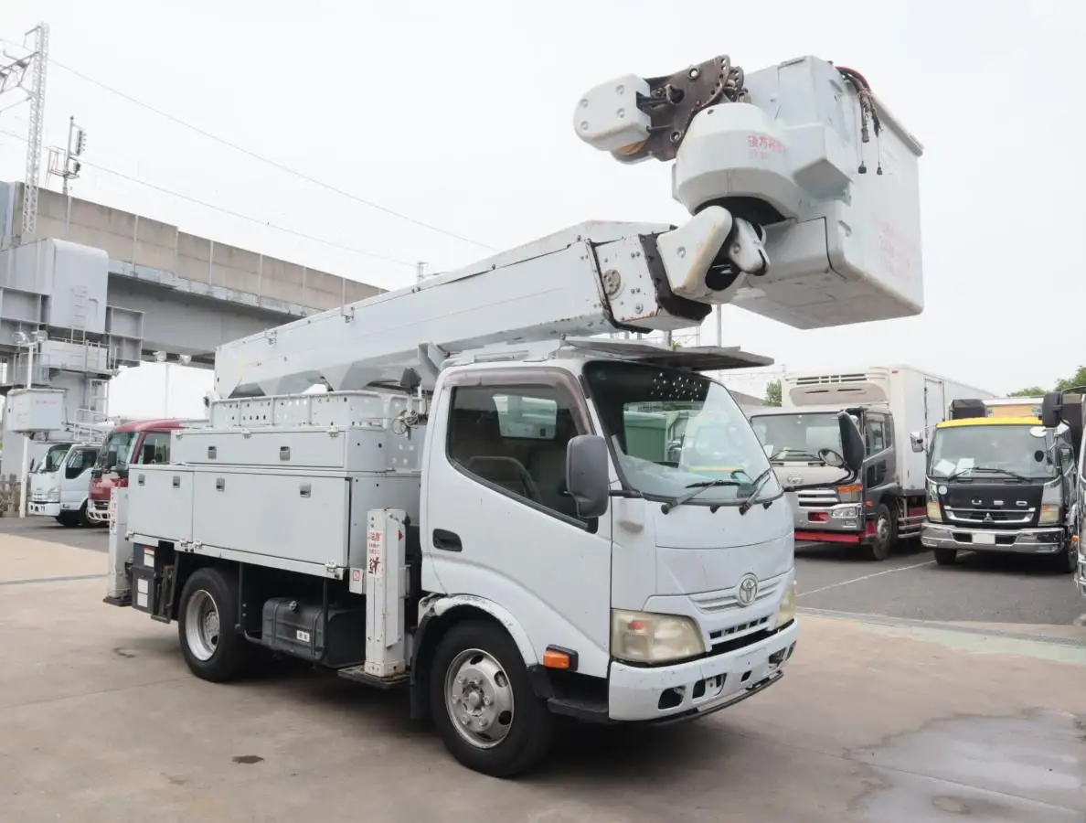 トヨタ ダイナ 小型 高所・建柱車 高所作業車 電工仕様の中古トラック画像2