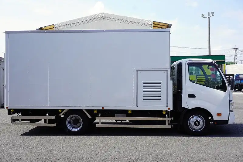 日野 デュトロ 小型 特殊車両 TKG-XZU712M H31/R1の中古トラック画像2