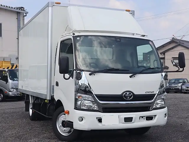 トヨタ ダイナ 小型 アルミバン サイドドア TPG-XZU710の中古トラック画像2