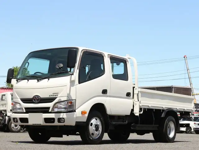 トヨタ ダイナ 小型 平ボディ Wキャブ TKG-XZU695の中古トラック画像1