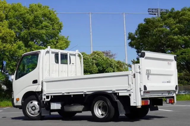 トヨタ トヨエース 小型 平ボディ パワーゲート TKG-XZU605の中古トラック画像4