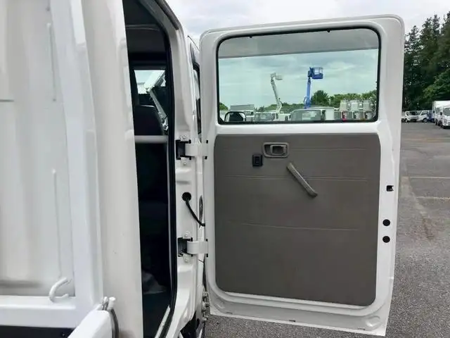 日産 アトラス 小型 平ボディ Wキャブ パワーゲートの中古トラック画像6