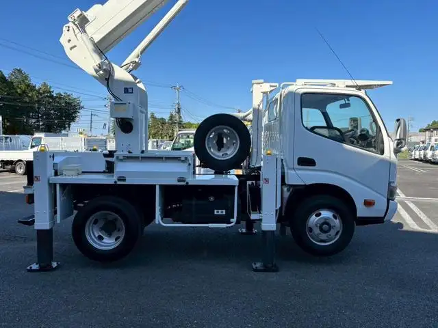 日野 デュトロ 小型 高所・建柱車 高所作業車 の中古トラック画像4