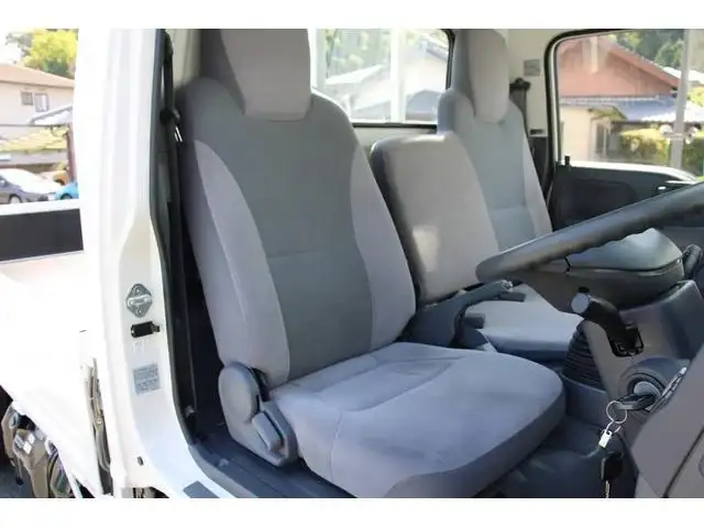マツダ タイタン 小型 平ボディ  H27の中古トラック画像6