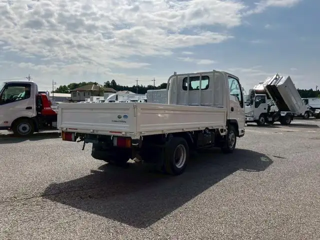 マツダ タイタン 小型 平ボディ  H28の中古トラック画像2