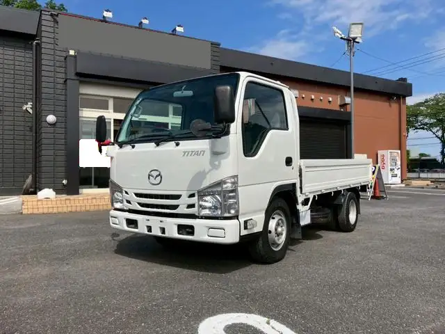 マツダ タイタン 小型 平ボディ  H28の中古トラック画像1