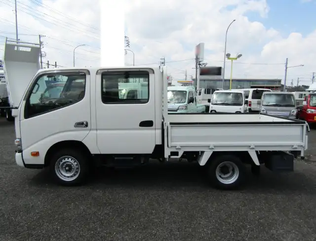 トヨタ ダイナ 小型 平ボディ Wキャブ 2PG-GDY281の中古トラック画像5