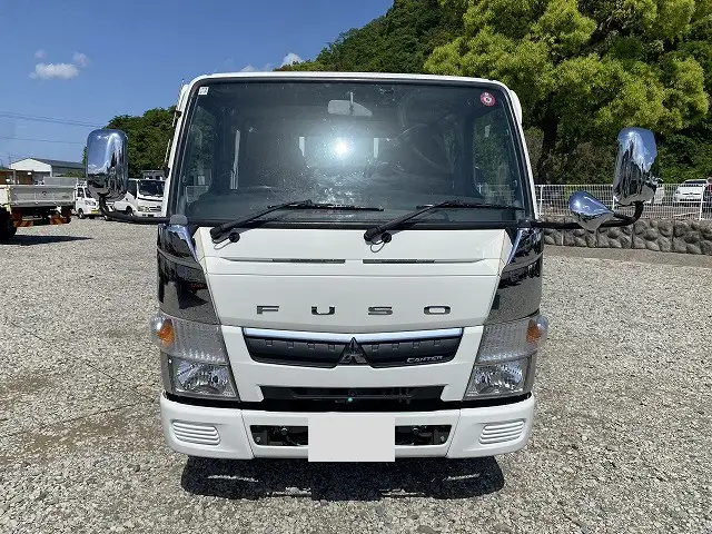三菱 キャンター 小型 平ボディ Wキャブ TPG-FEA20の中古トラック画像2