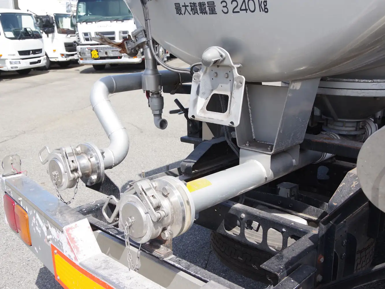 日野 レンジャー 中型/増トン タンク車 バルク BKG-FC7JEYAの中古トラック画像14