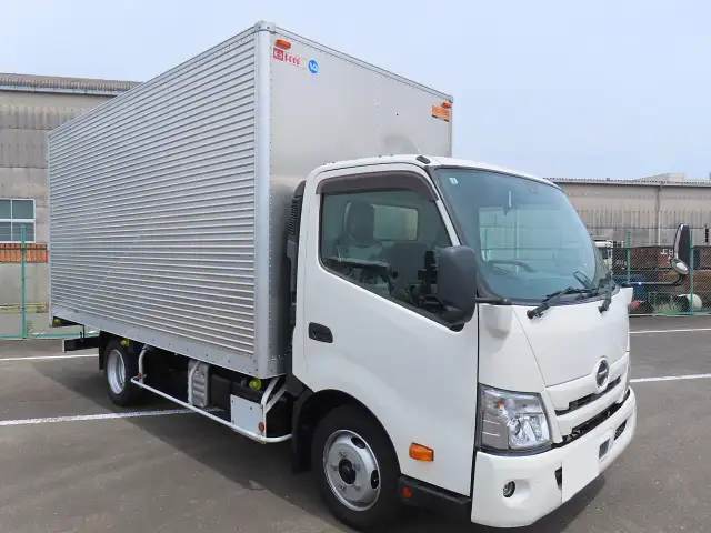 日野 デュトロ 小型 アルミバン サイドドア 2RG-XZU710Mの中古トラック画像3