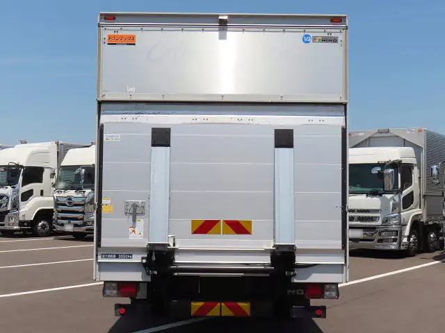 日野 レンジャー 中型/増トン アルミバン パワーゲート サイドドアの中古トラック画像5