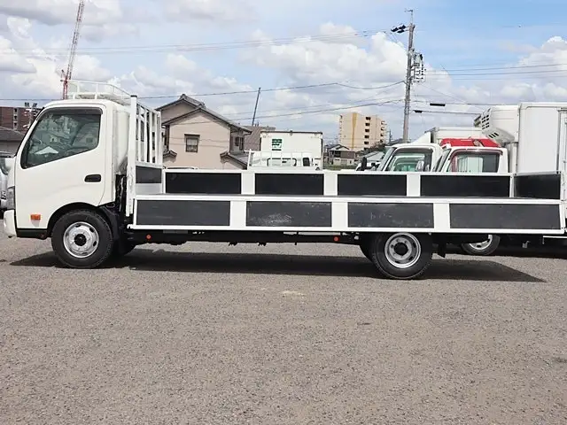 日野 デュトロ 小型 平ボディ 2KG-XZU730M R3の中古トラック画像6