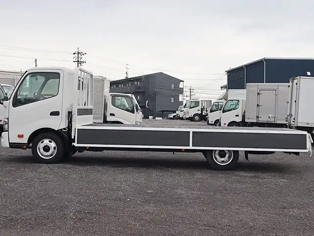 トヨタ ダイナ 小型 平ボディ TPG-XZU722 H31/R1の中古トラック画像7